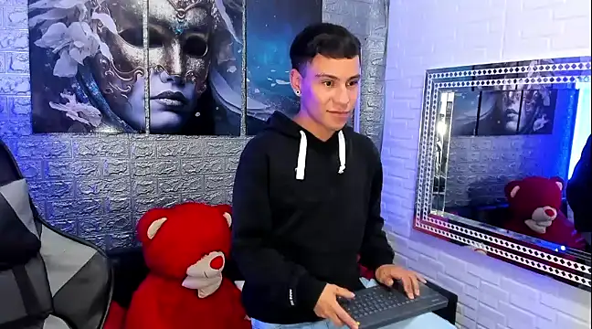 Snapshot of salvadorgomezx chatting on 01/08/25, 06:41 salvadorgomezx online show from 01/08/25, 06:41