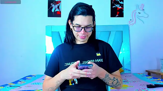 beverly campbellxxx online show from 03/18/25, 11:42