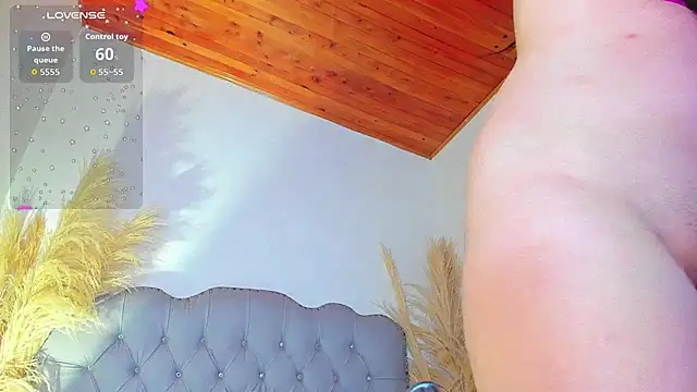 Tahiraa  online show from 12/03/25, 01:09