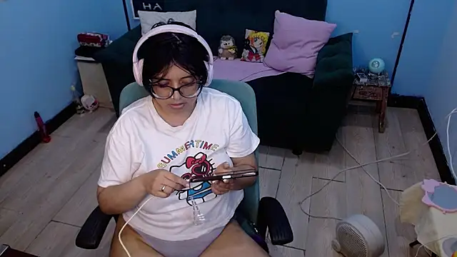 X CHERRY XX online show from 07/20/26, 01:20