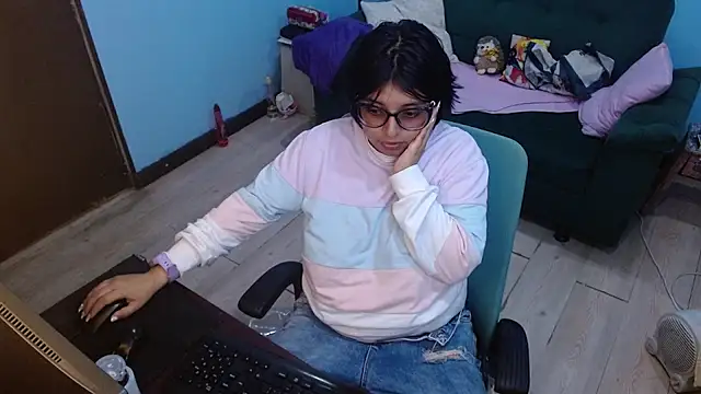 X CHERRY XX online show from 07/21/26, 01:30