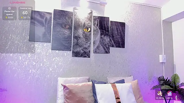 lilicooper  online show from 10/22/25, 08:08