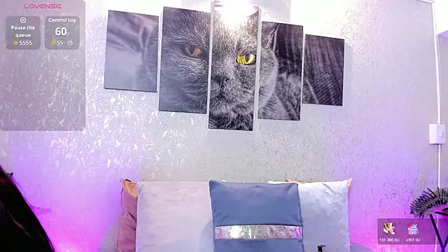 lilicooper  online show from 10/29/25, 07:59