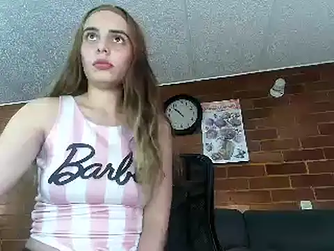 ValeriaLacrozee online show from 12/11/24, 03:58