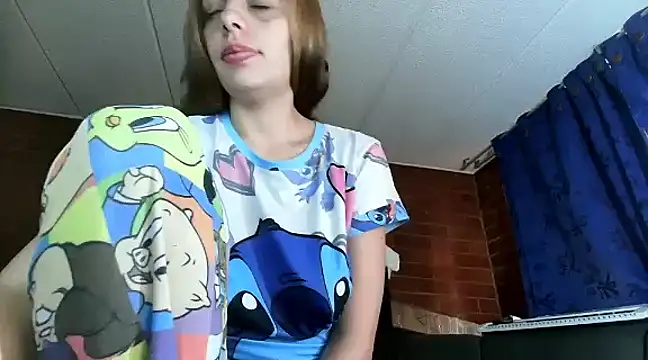 ValeriaLacrozee online show from 12/17/24, 12:00