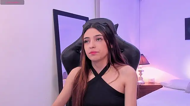 Snapshot of sofiarouge chatting on 11/13/25, 07:35 sofiarouge online show from 11/13/25, 07:35