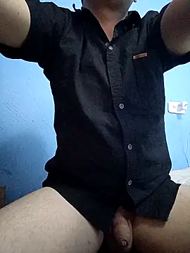 Snapshot of Cghjkkytr chatting on 12/15/25, 05:44 Cghjkkytr online show from 12/15/25, 05:44