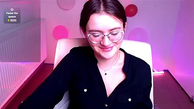 Snapshot of Josephine_jo chatting on 03/15/25, 10:24 Josephine jo online show from 03/15/25, 10:24