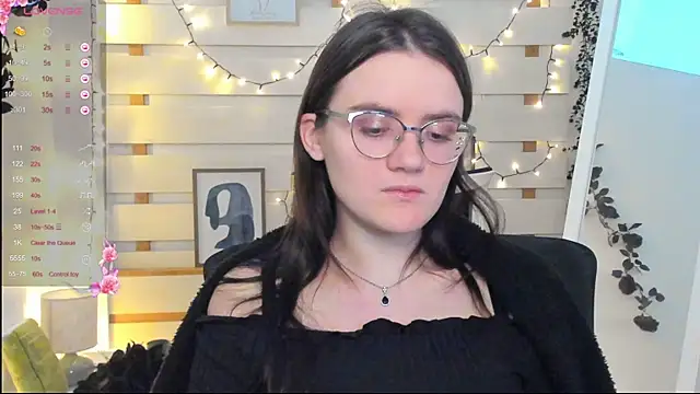 Snapshot of Josephine_jo chatting on 11/24/25, 09:58 Josephine jo online show from 11/24/25, 09:58