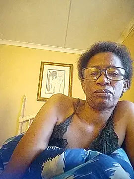 Snapshot of bustybillies chatting on 10/30/25, 02:29 bustybillies online show from 10/30/25, 02:29