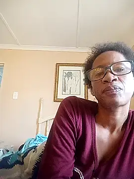 Snapshot of bustybillies chatting on 11/01/25, 01:02 bustybillies online show from 11/01/25, 01:02