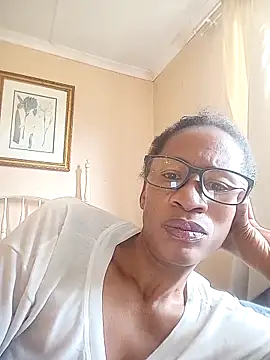 Snapshot of bustybillies chatting on 11/06/25, 09:32 bustybillies online show from 11/06/25, 09:32