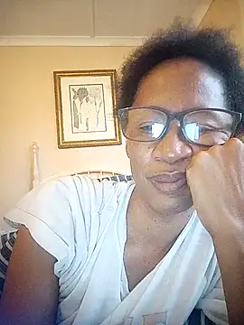 Snapshot of bustybillies chatting on 11/11/25, 04:34 bustybillies online show from 11/11/25, 04:34