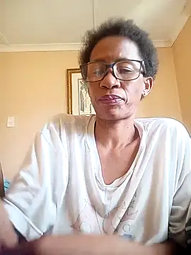 Snapshot of bustybillies chatting on 11/13/25, 11:31 bustybillies online show from 11/13/25, 11:31