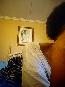 Snapshot of bustybillies chatting on 11/14/25, 04:00 bustybillies online show from 11/14/25, 04:00