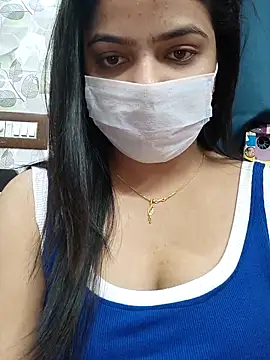 Snapshot of Myloveurvi chatting on 09/24/25, 12:52 Myloveurvi online show from 09/24/25, 12:52