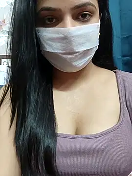 Snapshot of Myloveurvi chatting on 02/20/26, 05:35 Myloveurvi online show from 02/20/26, 05:35