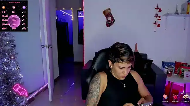 ZhoeStrong online show from 12/17/24, 11:49