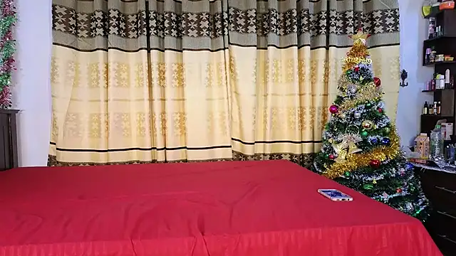 Queen ashawary online show from 12/19/24, 04:46