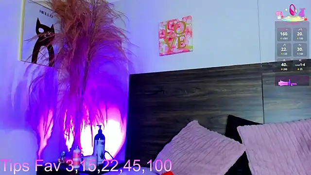 Martina Miiller online show from 10/19/25, 01:34