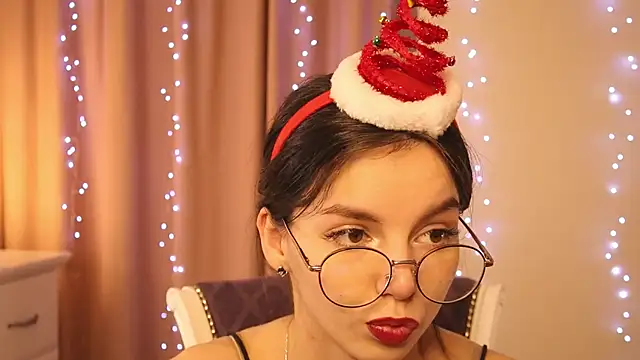 TrudyCarey online show from 12/12/24, 08:53