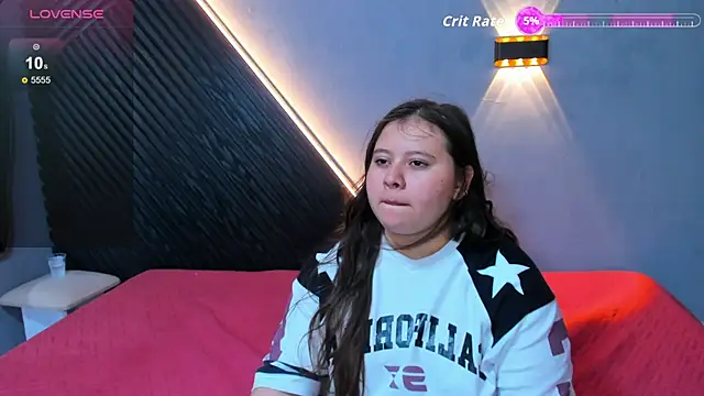 Laia and Aloby online show from 05/19/26, 11:11