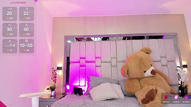  SofiaCortez  online show from 03/18/25, 04:26
