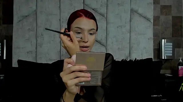 MoniicaRocha  online show from 01/03/25, 07:50