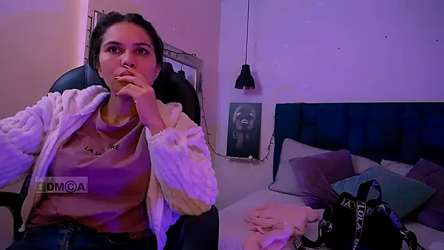 natasha  jackson online show from 01/14/25, 01:28