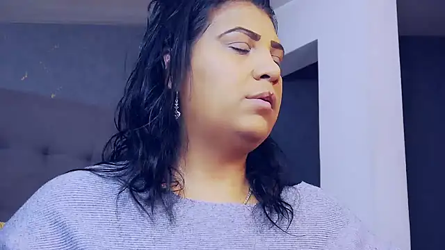 AmyCubes online show from 05/16/26, 05:04