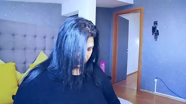 AmyCubes online show from 05/19/26, 04:41
