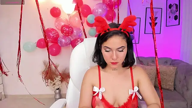 Snapshot of kendaall_jenner_ chatting on 12/06/24, 04:03 kendaall jenner  online show from 12/06/24, 04:03