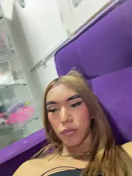 Nikol Rang   online show from 01/21/25, 08:08