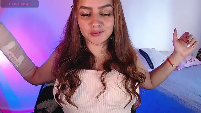 Lu perez online show from 12/14/24, 07:14
