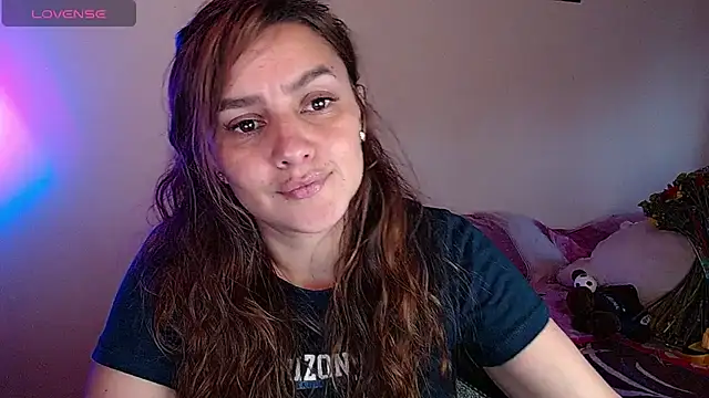 Lu perez online show from 12/17/24, 10:32