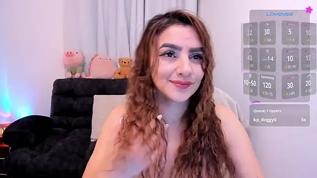 Snapshot of Lu_perez chatting on 04/17/26, 01:14 Lu perez online show from 04/17/26, 01:14