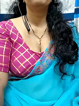 bhuvana555 online show from 02/18/25, 04:37