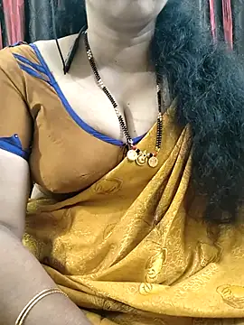 Snapshot of bhuvana555 chatting on 11/01/25, 05:26 bhuvana555 online show from 11/01/25, 05:26