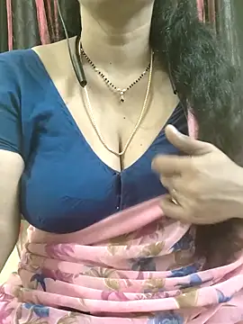 Snapshot of bhuvana555 chatting on 11/12/25, 05:35 bhuvana555 online show from 11/12/25, 05:35