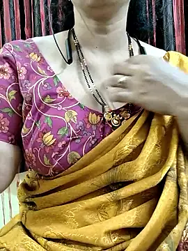 Snapshot of bhuvana555 chatting on 11/29/25, 05:16 bhuvana555 online show from 11/29/25, 05:16