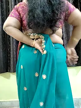 Snapshot of bhuvana555 chatting on 12/03/25, 06:06 bhuvana555 online show from 12/03/25, 06:06