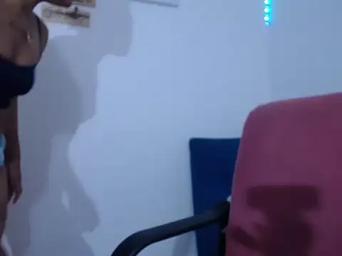 Snapshot of katty_ebonny chatting on 09/28/25, 04:07 katty ebonny online show from 09/28/25, 04:07