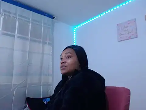 Snapshot of katty_ebonny chatting on 10/15/25, 03:17 katty ebonny online show from 10/15/25, 03:17