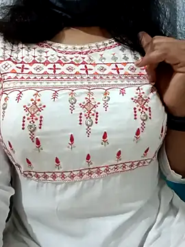 Rina777o online show from 09/25/25, 04:11