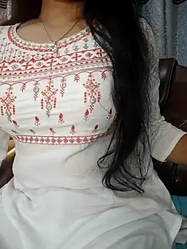 Rina777o online show from 06/12/26, 05:23