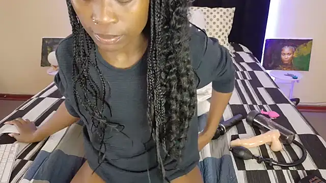 chloechrome online show from 06/07/26, 08:07