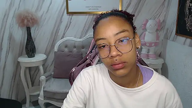 Violeth b online show from 02/18/25, 12:39