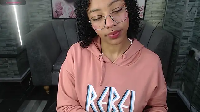 Violeth b online show from 10/06/25, 12:57