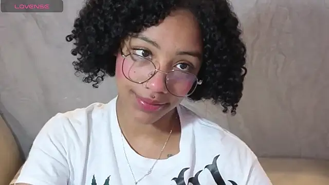 Violeth b online show from 10/15/25, 12:49