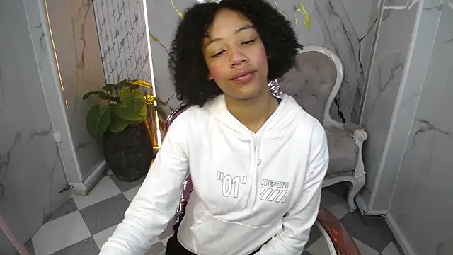 Violeth b online show from 10/17/25, 01:14